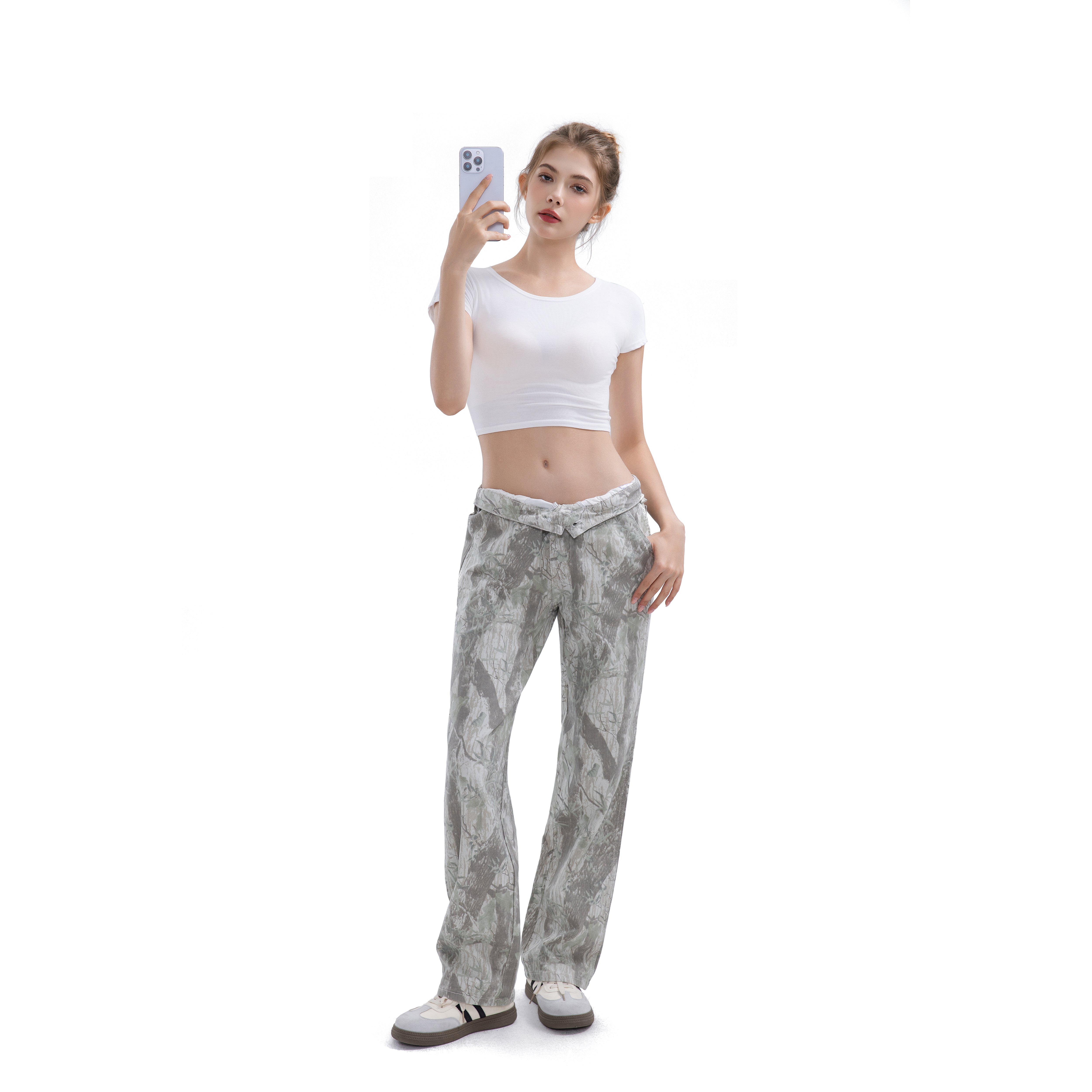 Loose-fitting 4-pocket camouflage pants