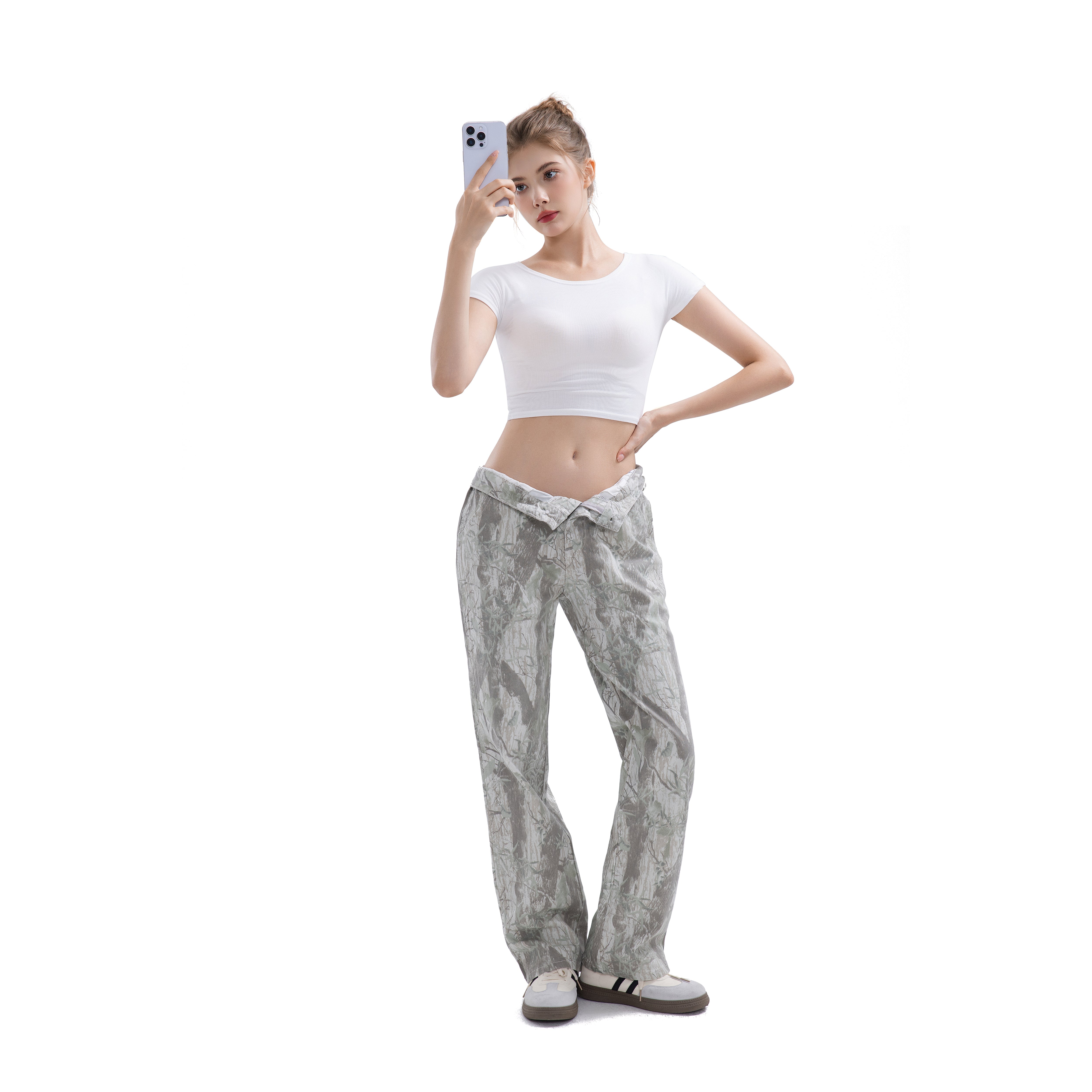 Loose-fitting 4-pocket camouflage pants